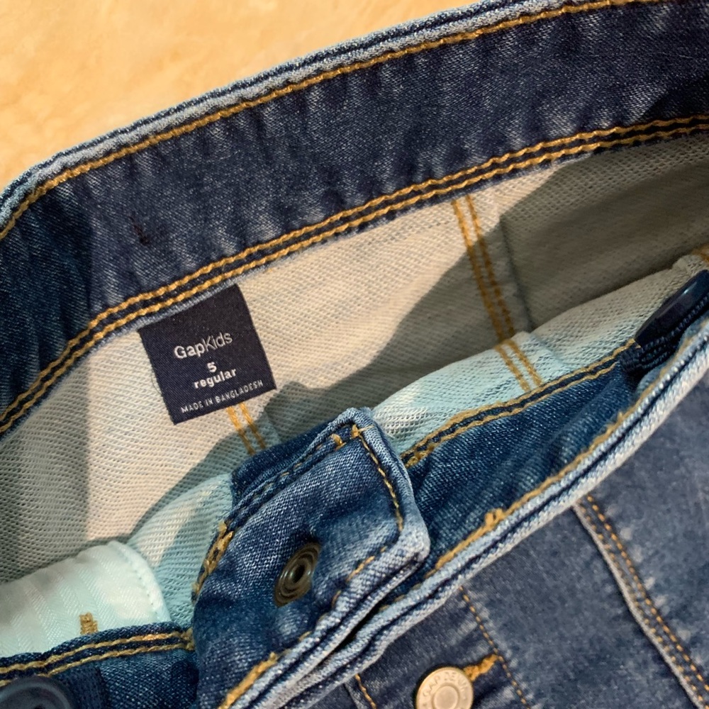 NWOT Gap1969 short dark blue denim skirt with front buttons - Picture 5 of 5